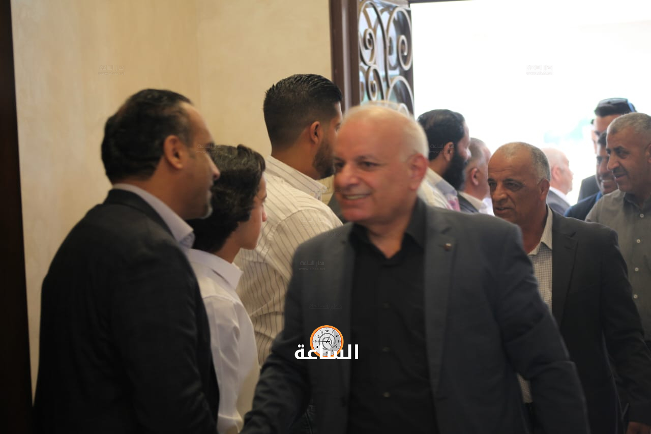 Madar Al-Saa Images 0.6123387873640653