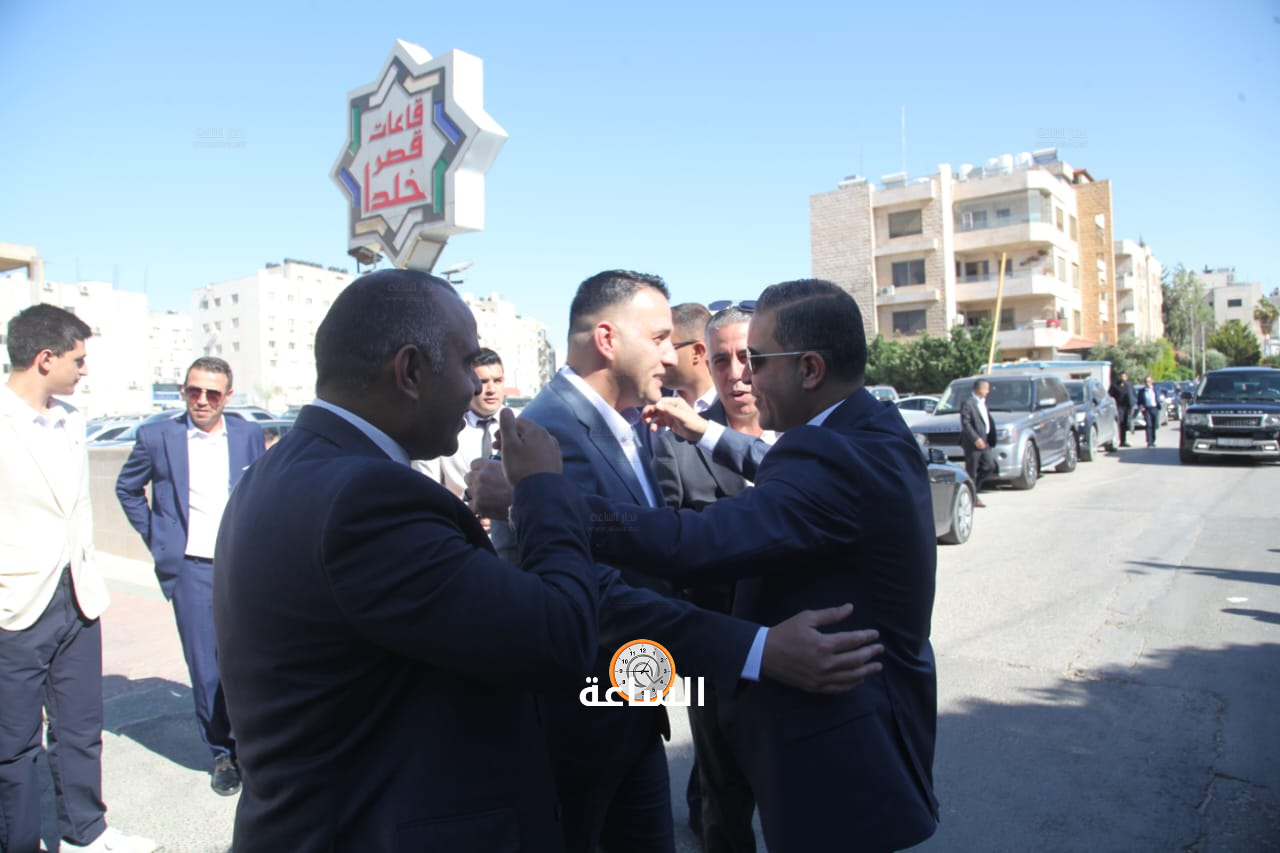 Madar Al-Saa Images 0.9879620751912479