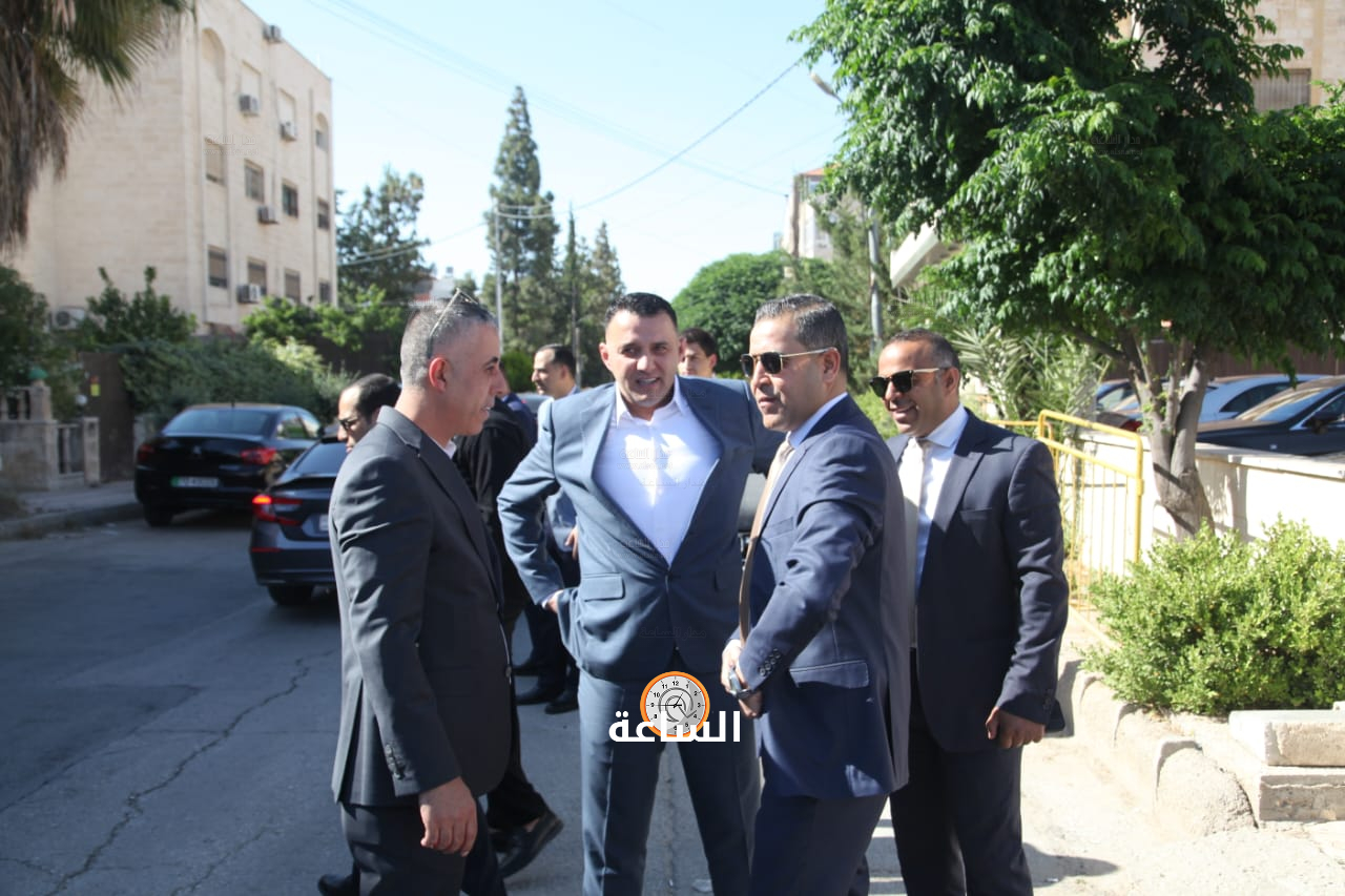 Madar Al-Saa Images 0.8151514861362013