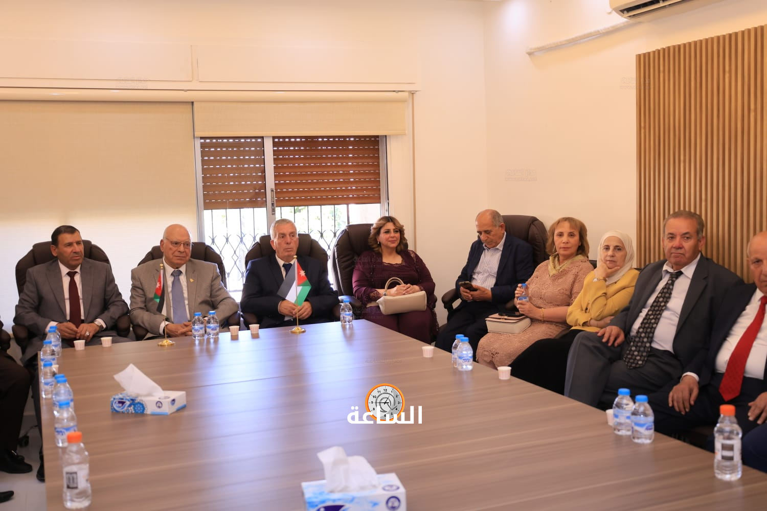 Madar Al-Saa Images 0.3543617786752056