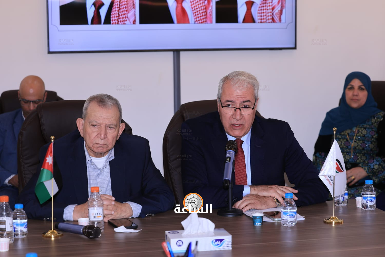 Madar Al-Saa Images 0.531757597365675