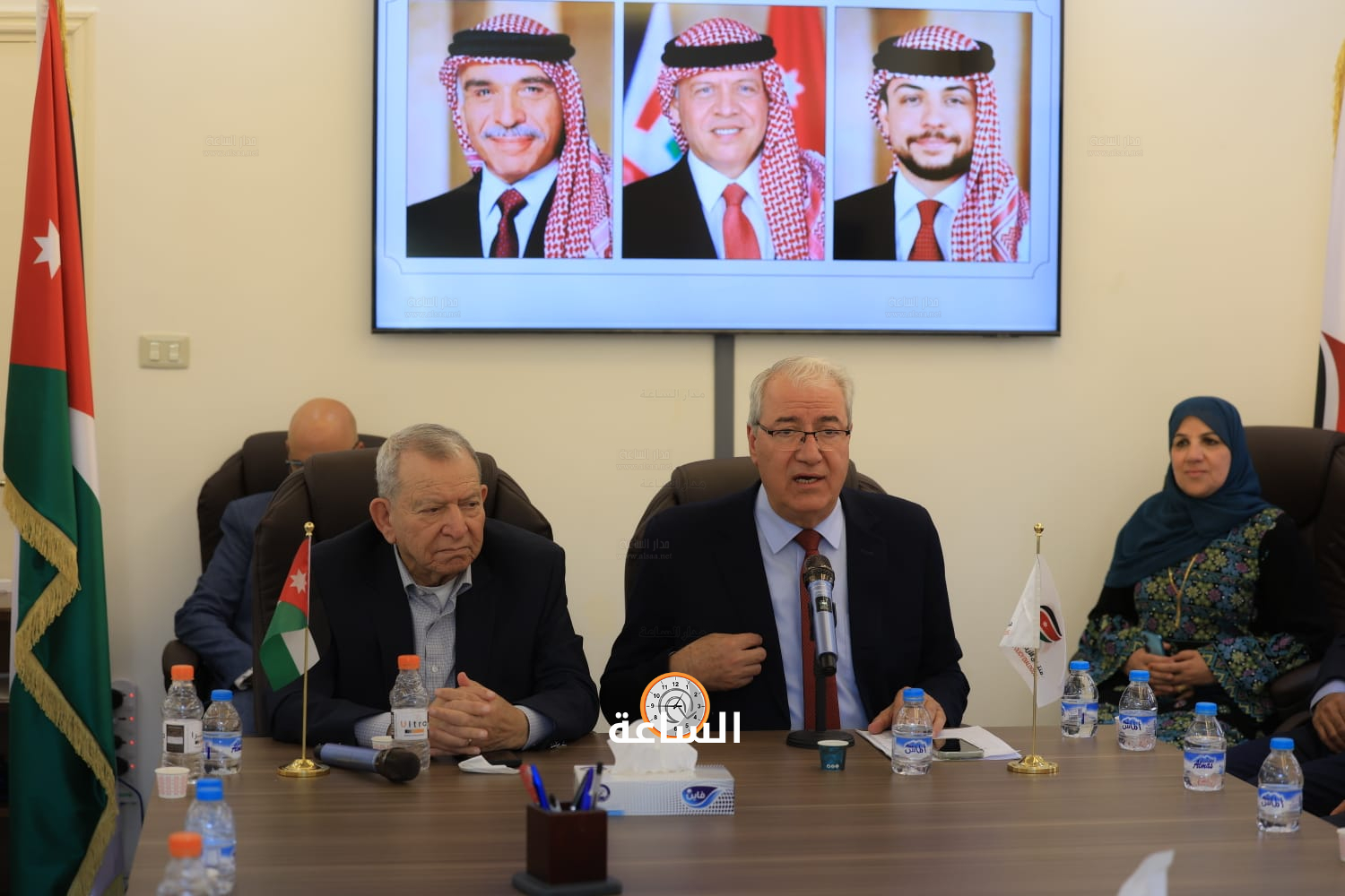 Madar Al-Saa Images 0.29653436855167103