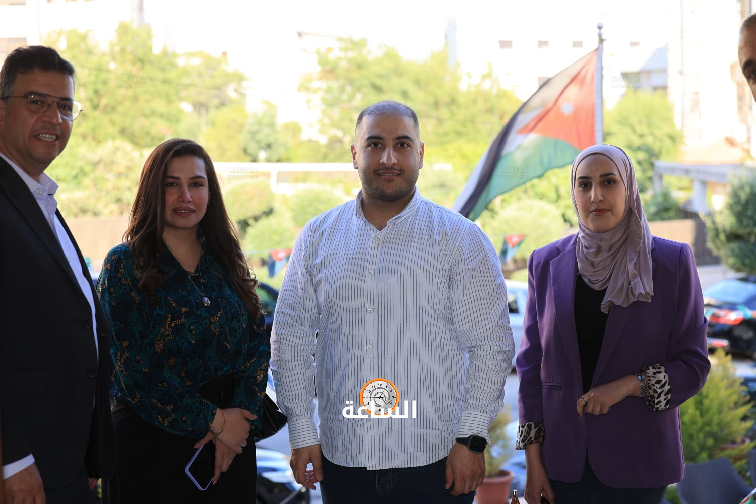 Madar Al-Saa Images 0.6607126032663796