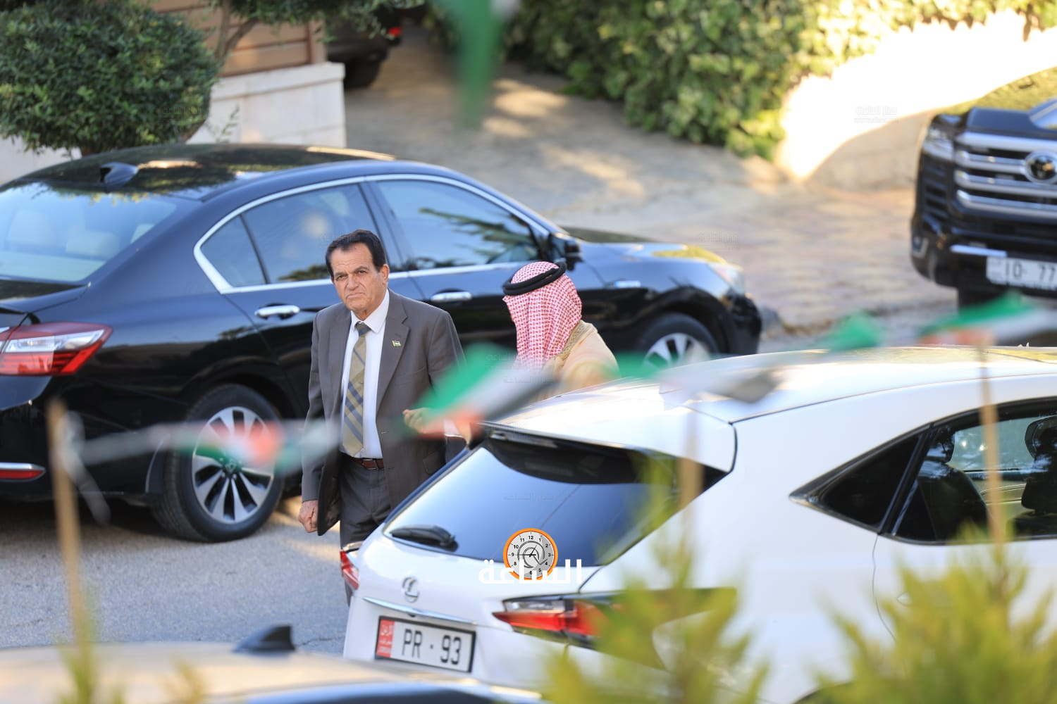 Madar Al-Saa Images 0.5844730448057535
