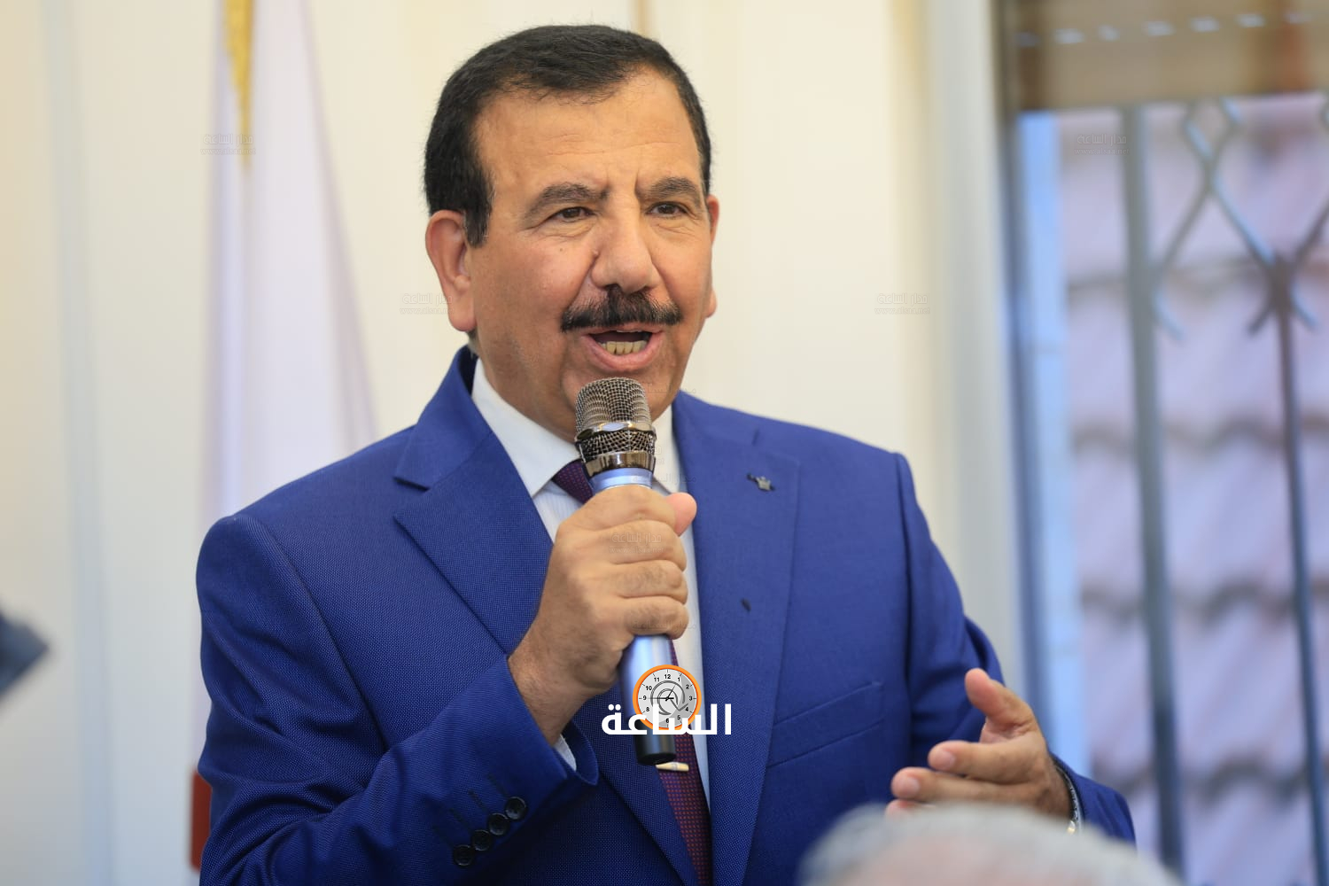Madar Al-Saa Images 0.21359142119176588
