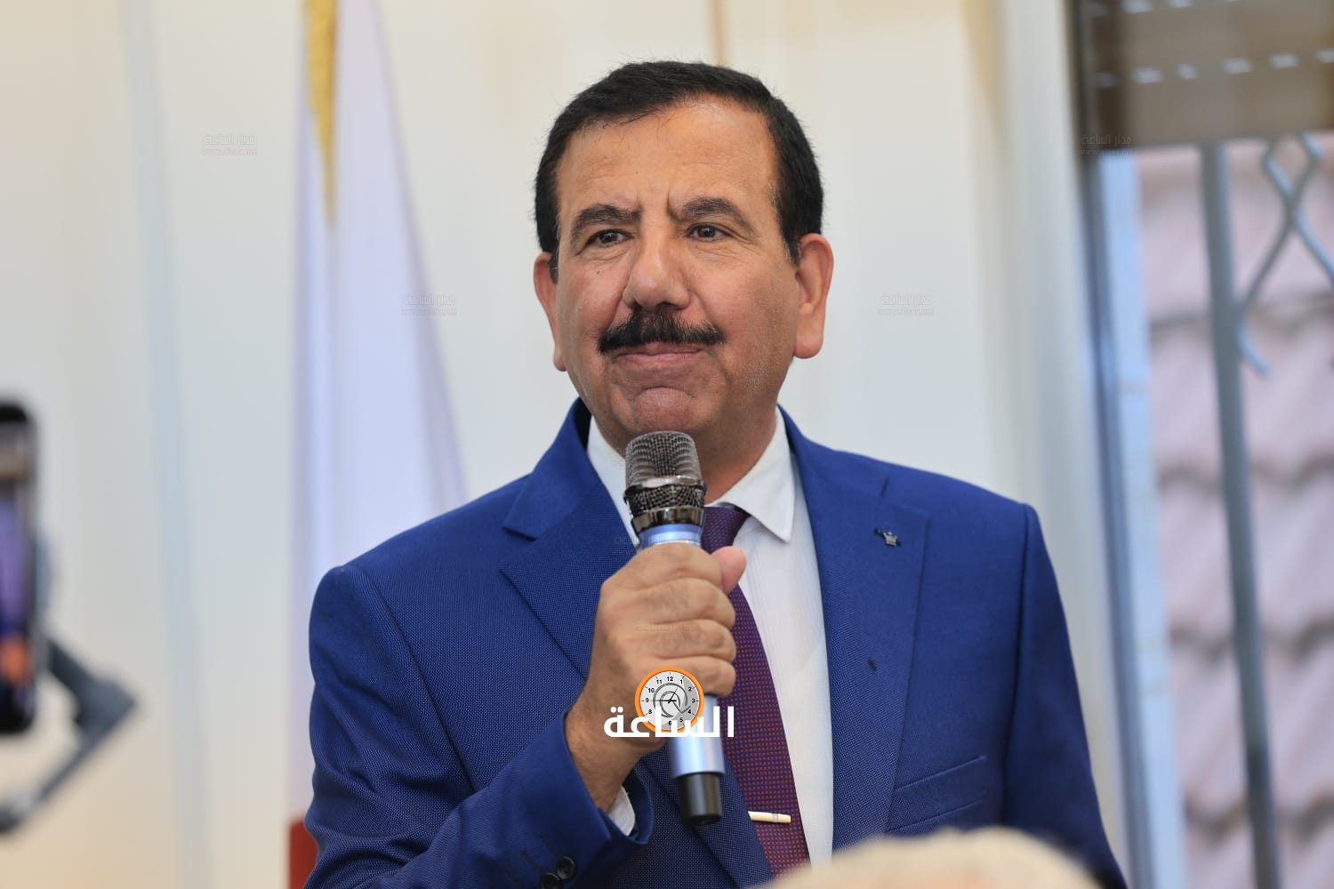 Madar Al-Saa Images 0.02434711488101793