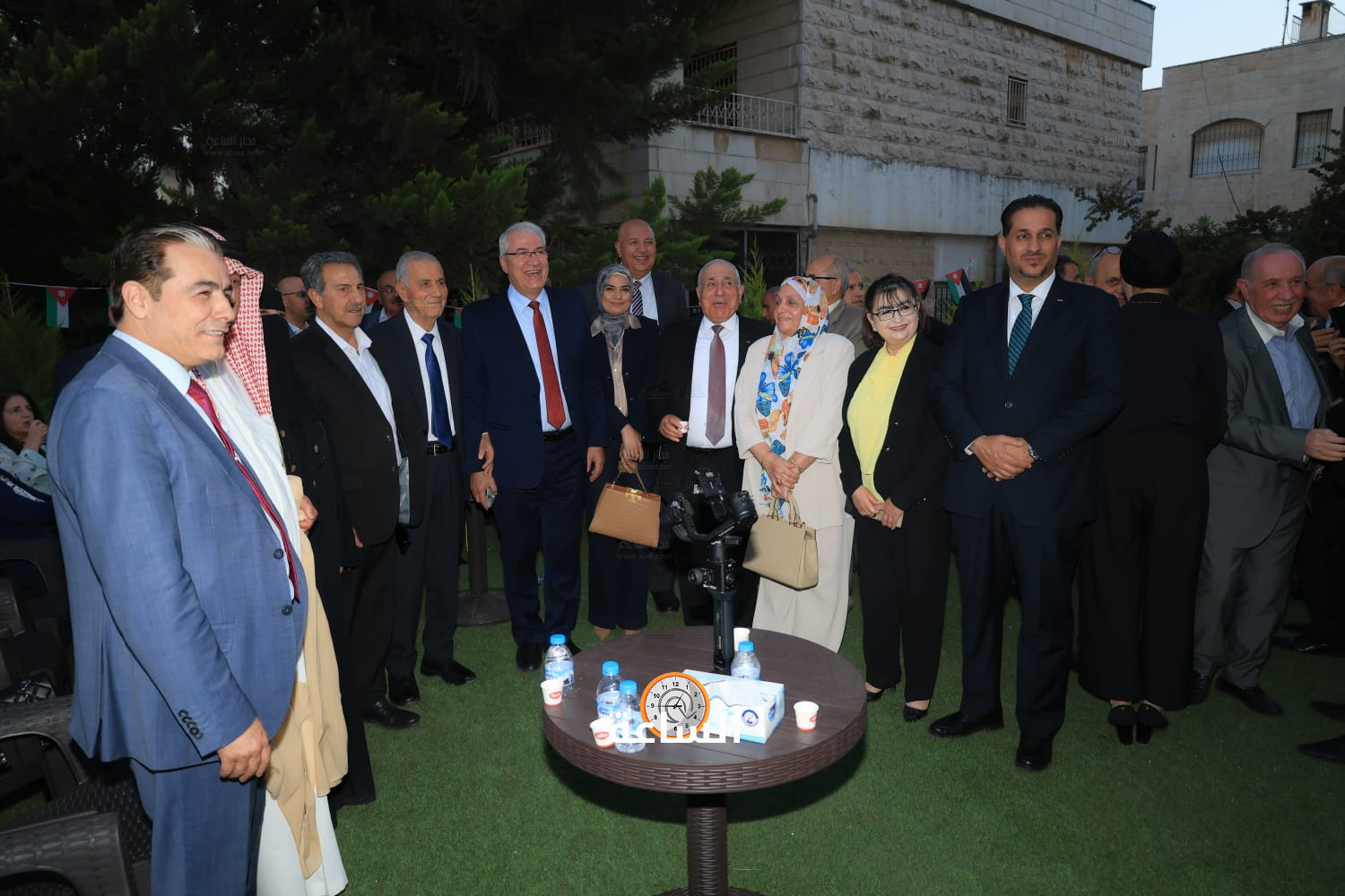 Madar Al-Saa Images 0.20198478658547525
