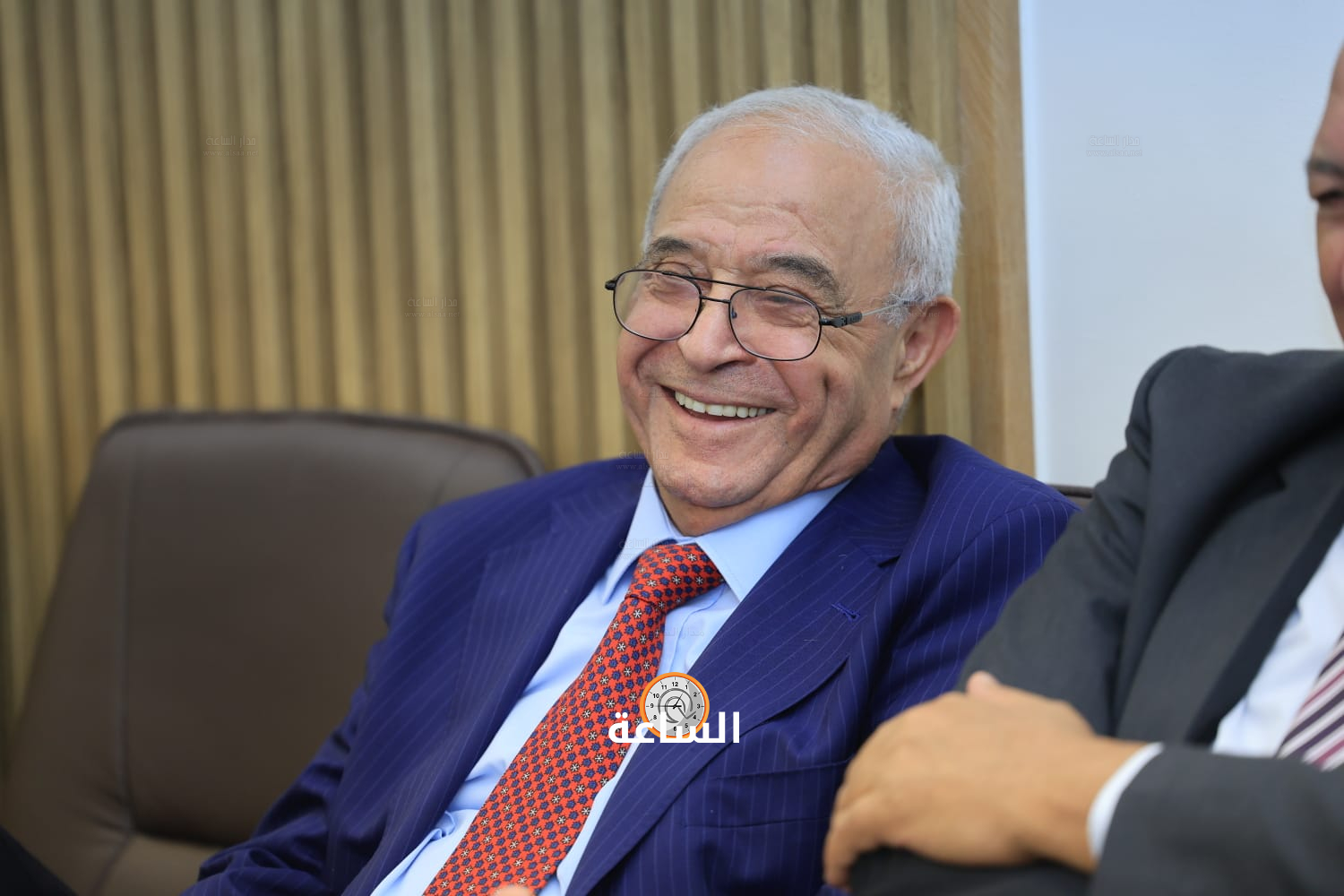 Madar Al-Saa Images 0.6649120862580299