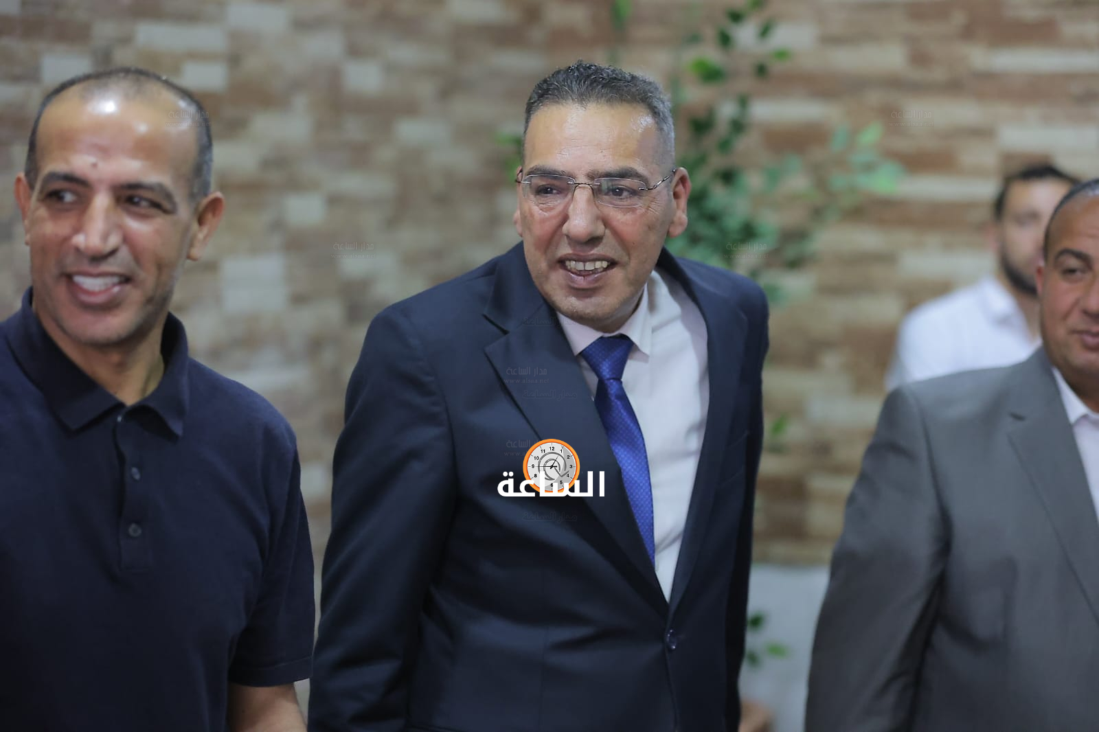 Madar Al-Saa Images 0.26389162072667915
