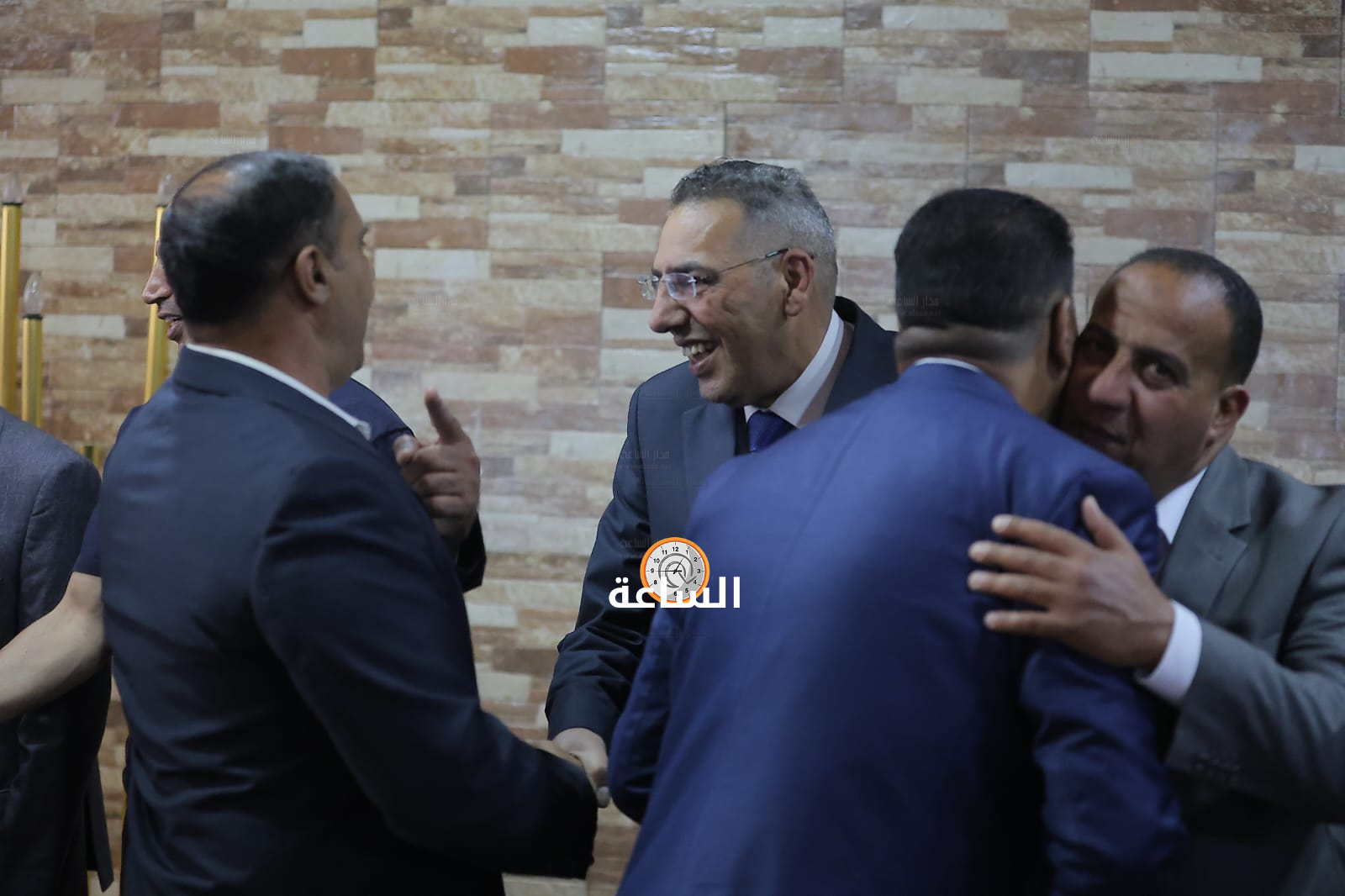 Madar Al-Saa Images 0.7065462920226842