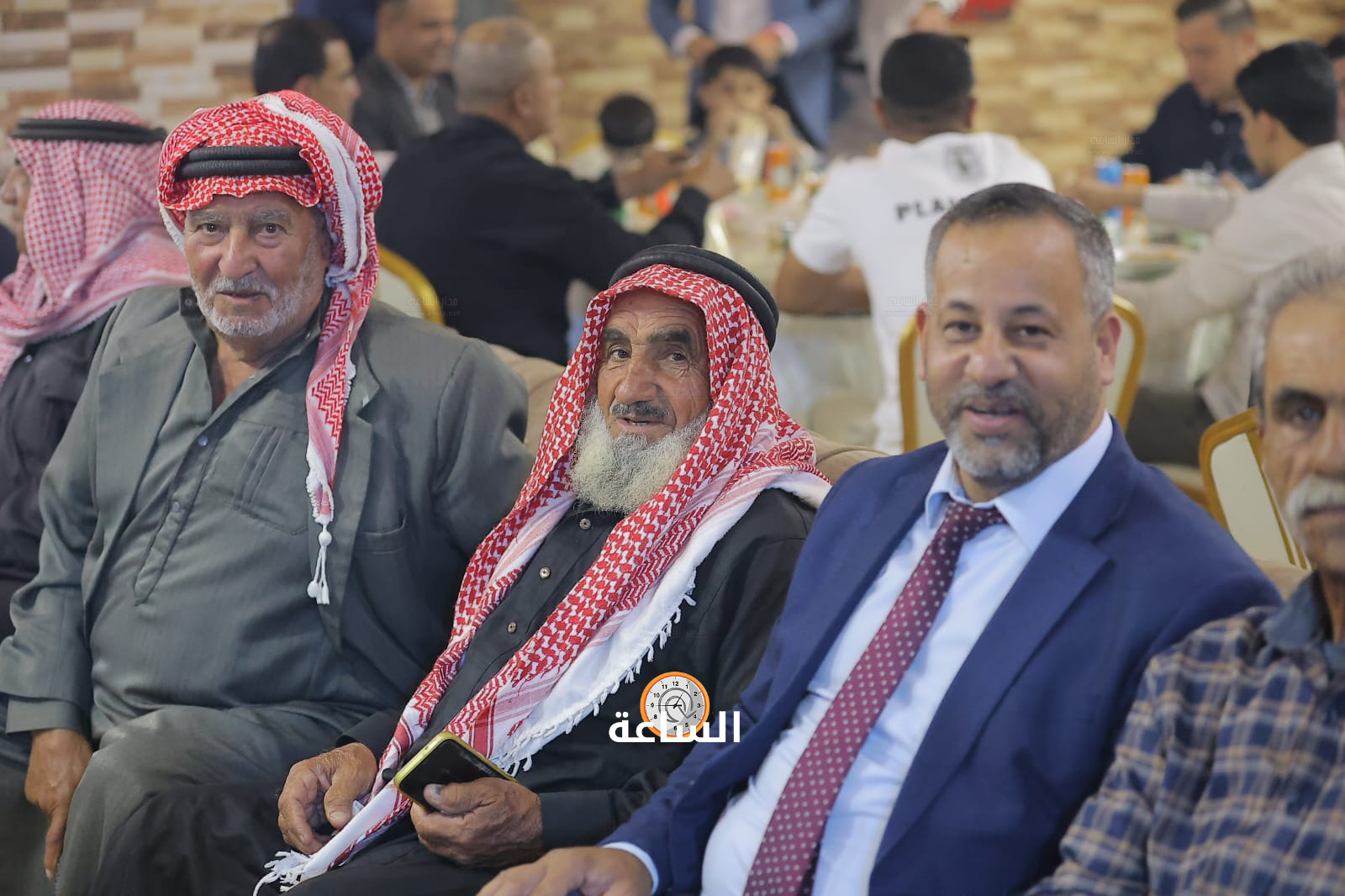 Madar Al-Saa Images 0.48652015888411526