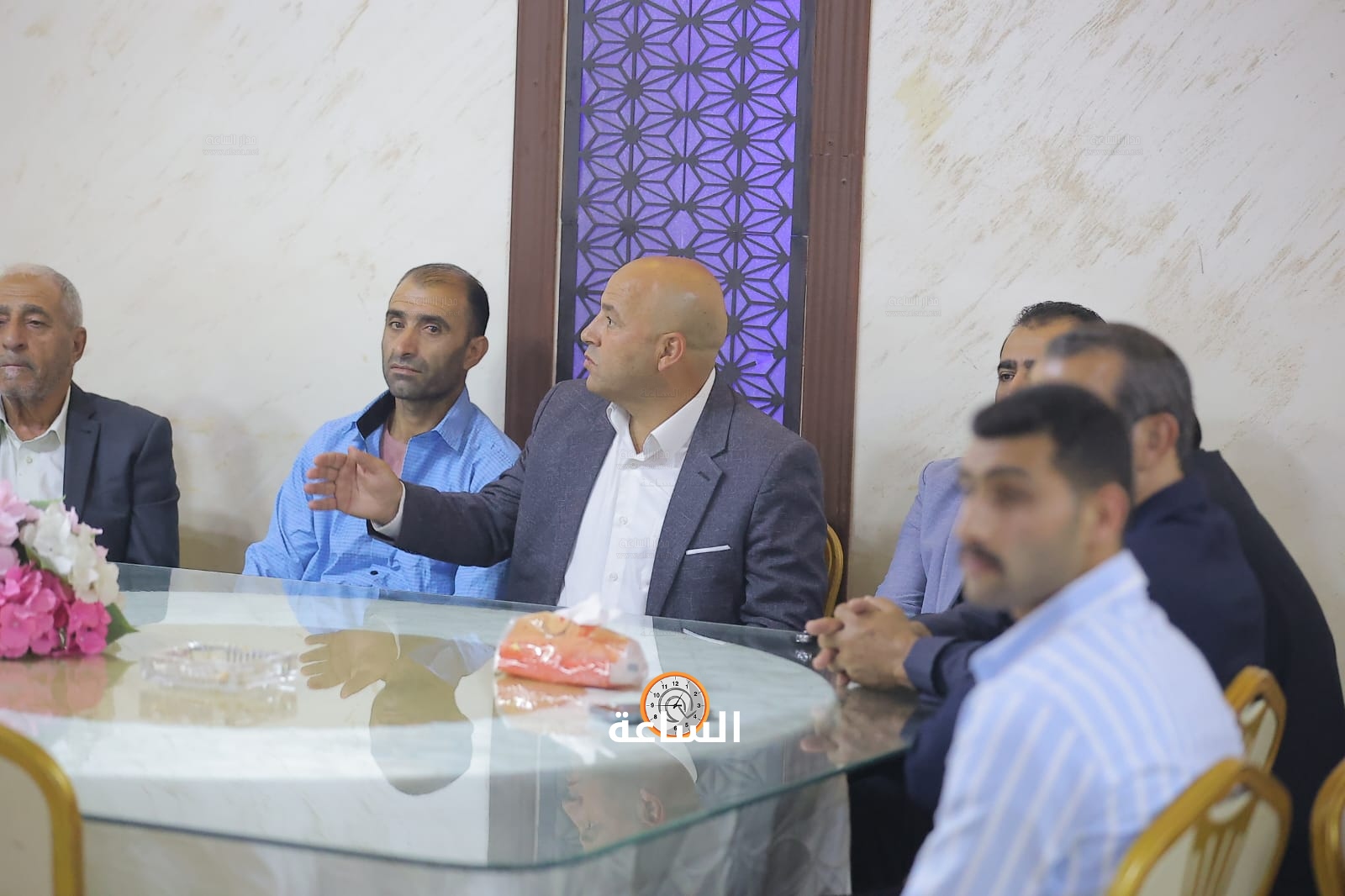 Madar Al-Saa Images 0.7376415886117226