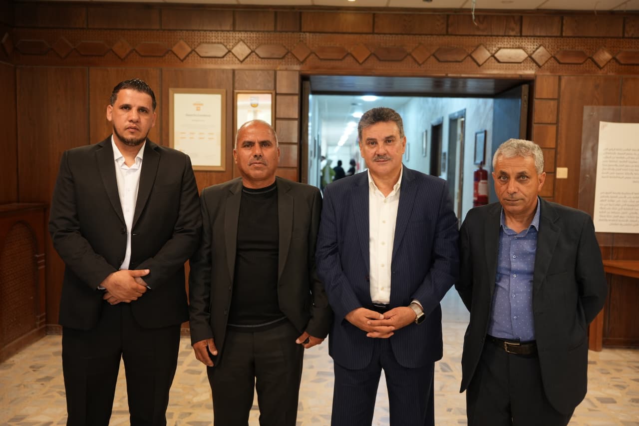 Madar Al-Saa Images 0.770651628223826