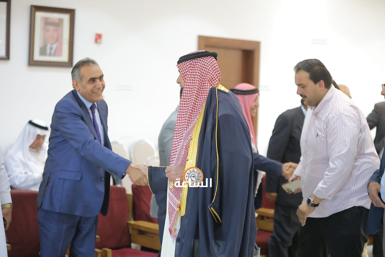 Madar Al-Saa Images 0.49531562509328164