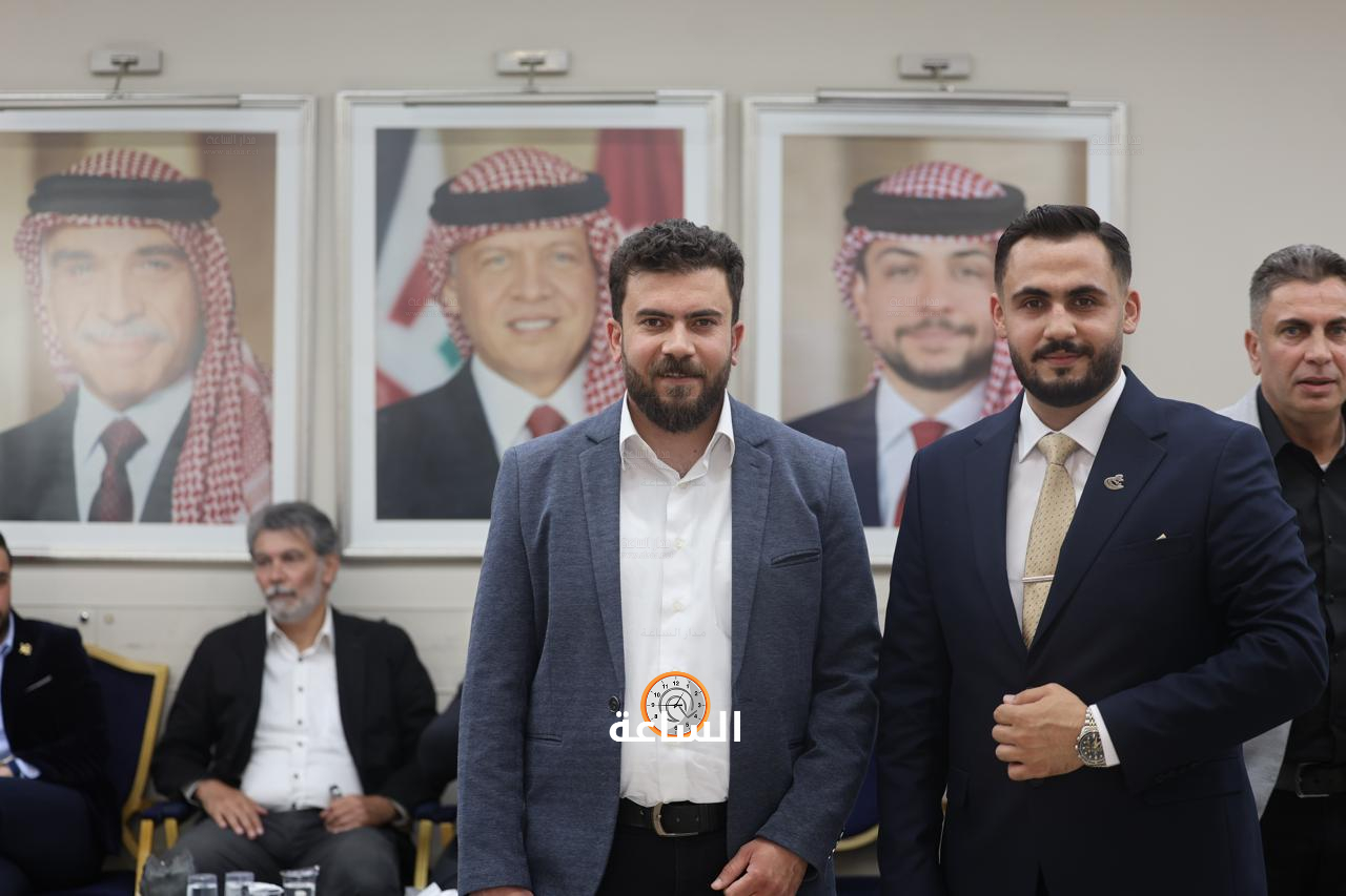 Madar Al-Saa Images 0.19901657793531424