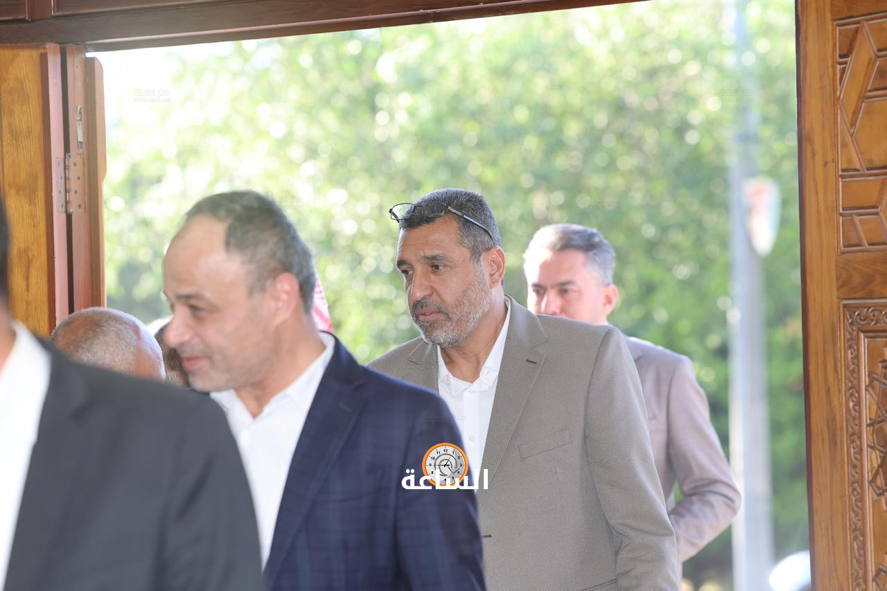 Madar Al-Saa Images 0.21156582458330897