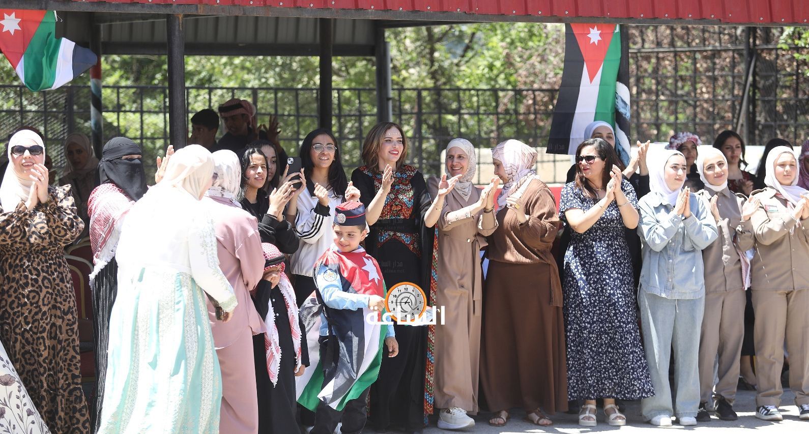 Madar Al-Saa Images 0.9269327302206383