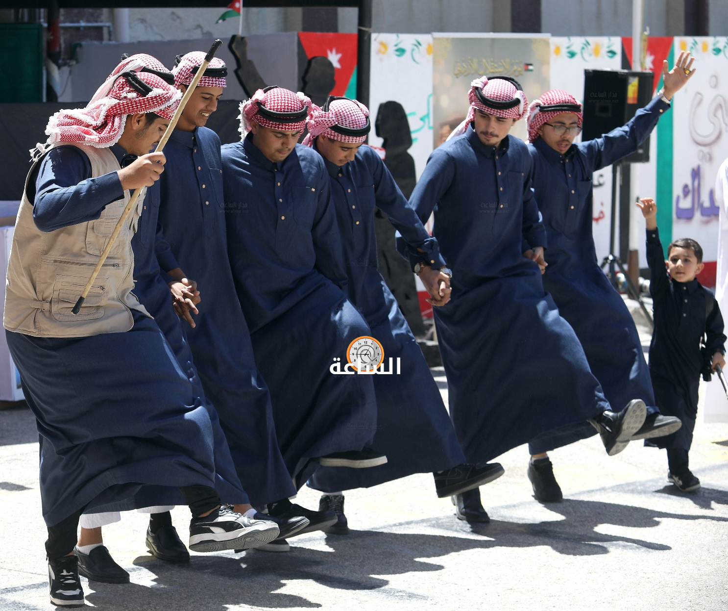 Madar Al-Saa Images 0.08054650813848396