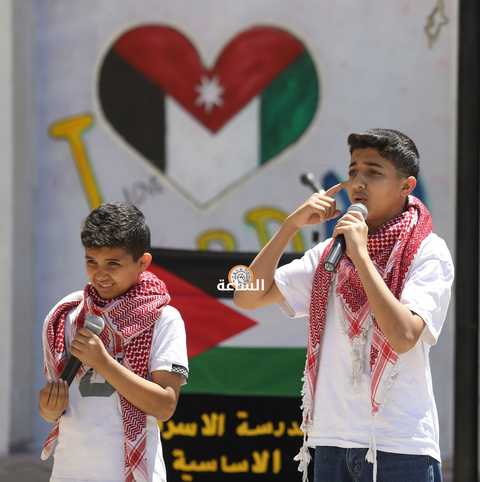 Madar Al-Saa Images 0.8280841219054281