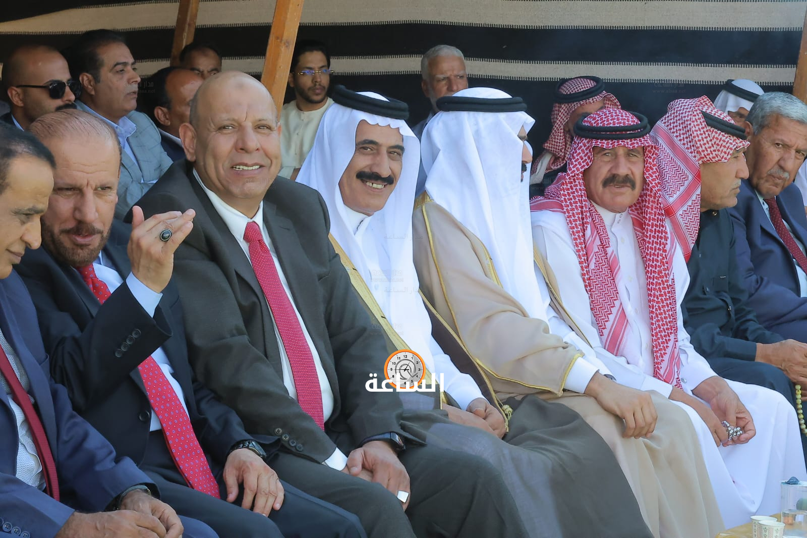 Madar Al-Saa Images 0.8263425459492375