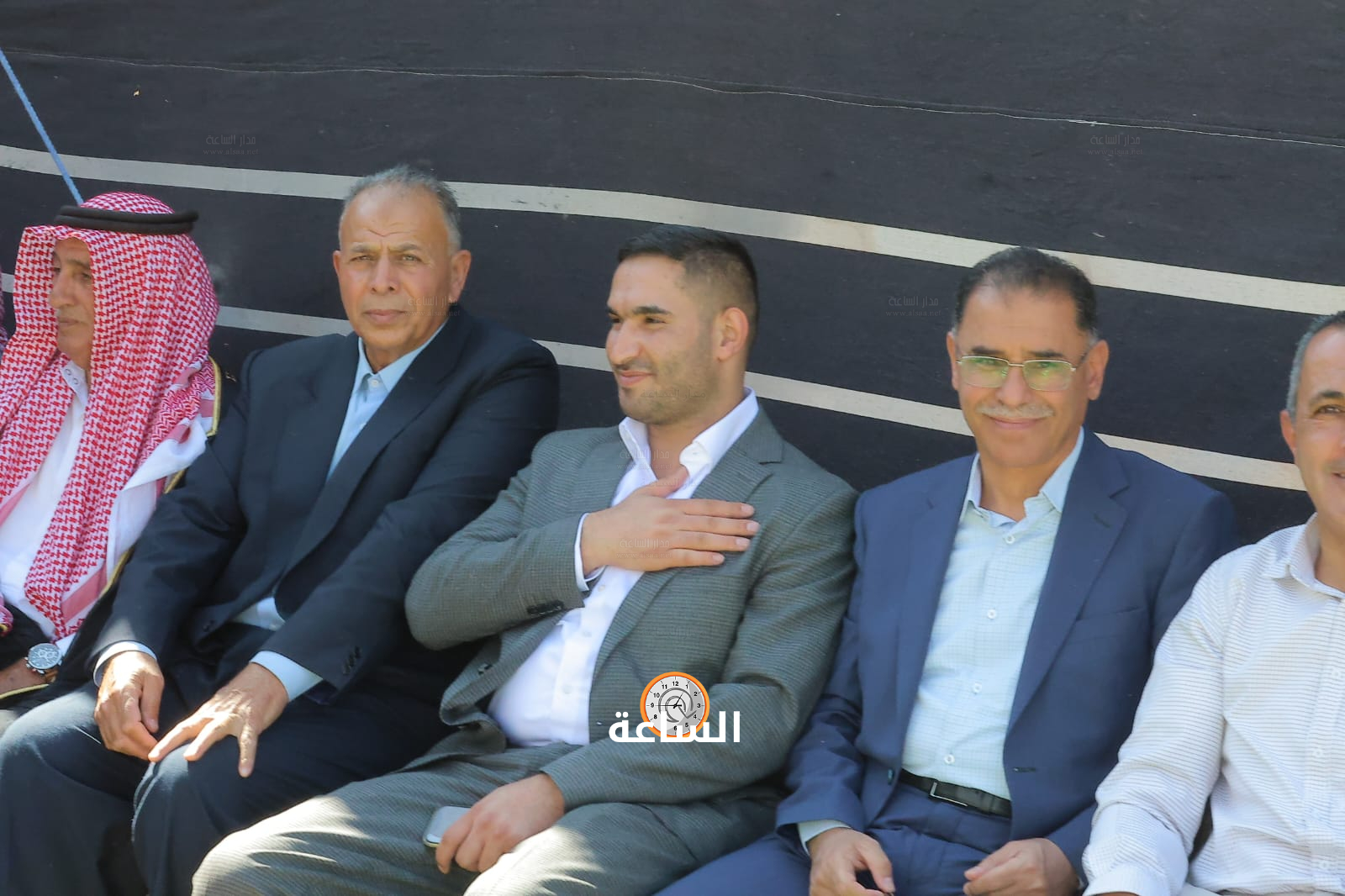 Madar Al-Saa Images 0.3083822368606396