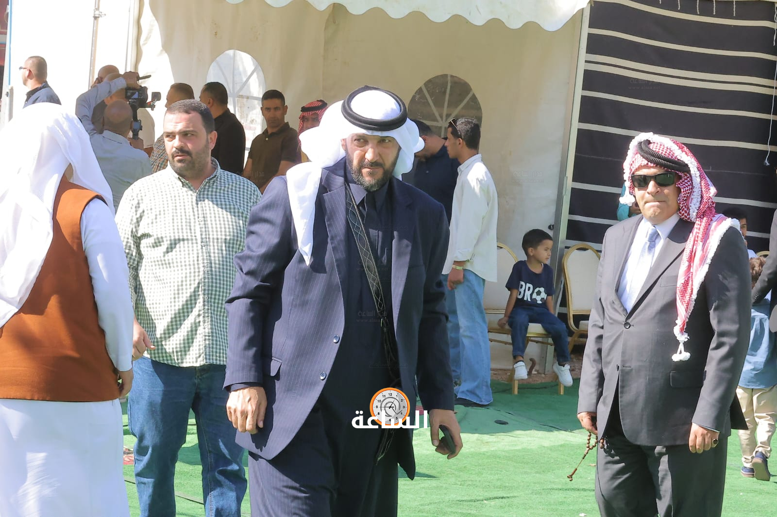 Madar Al-Saa Images 0.13622340446071357