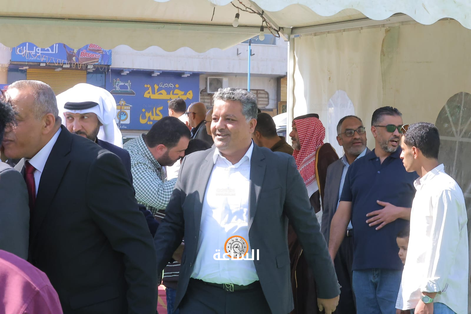 Madar Al-Saa Images 0.372299391908239