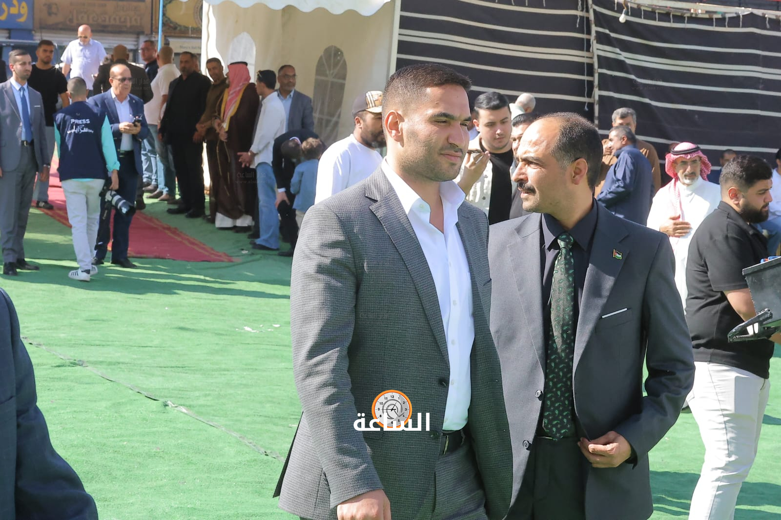 Madar Al-Saa Images 0.9860144475744599