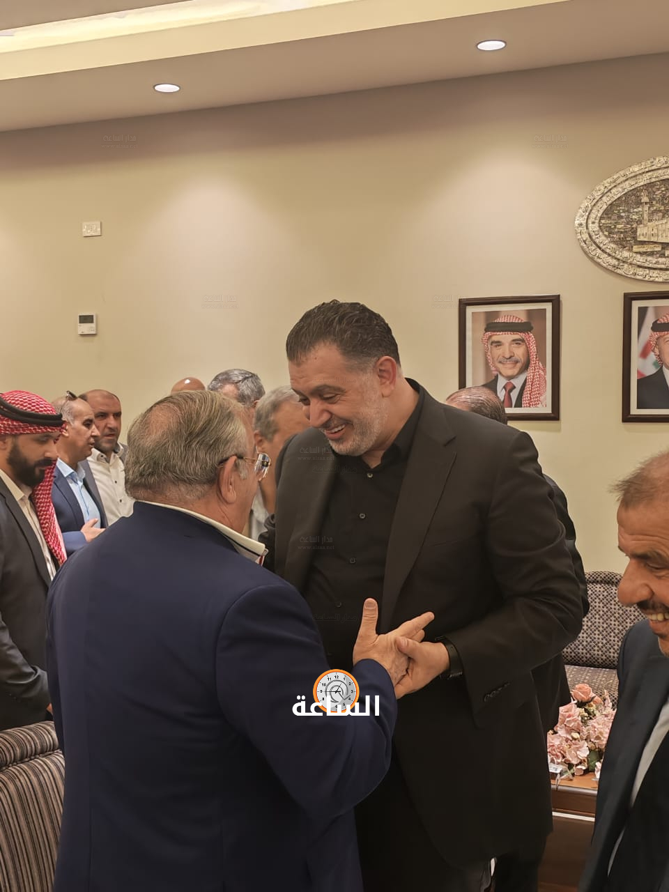 Madar Al-Saa Images 0.10180881352565907