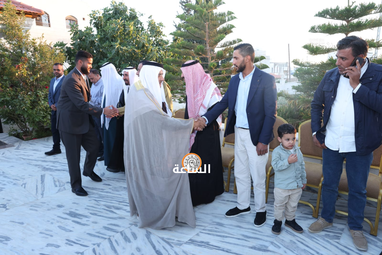 Madar Al-Saa Images 0.24067743038971867