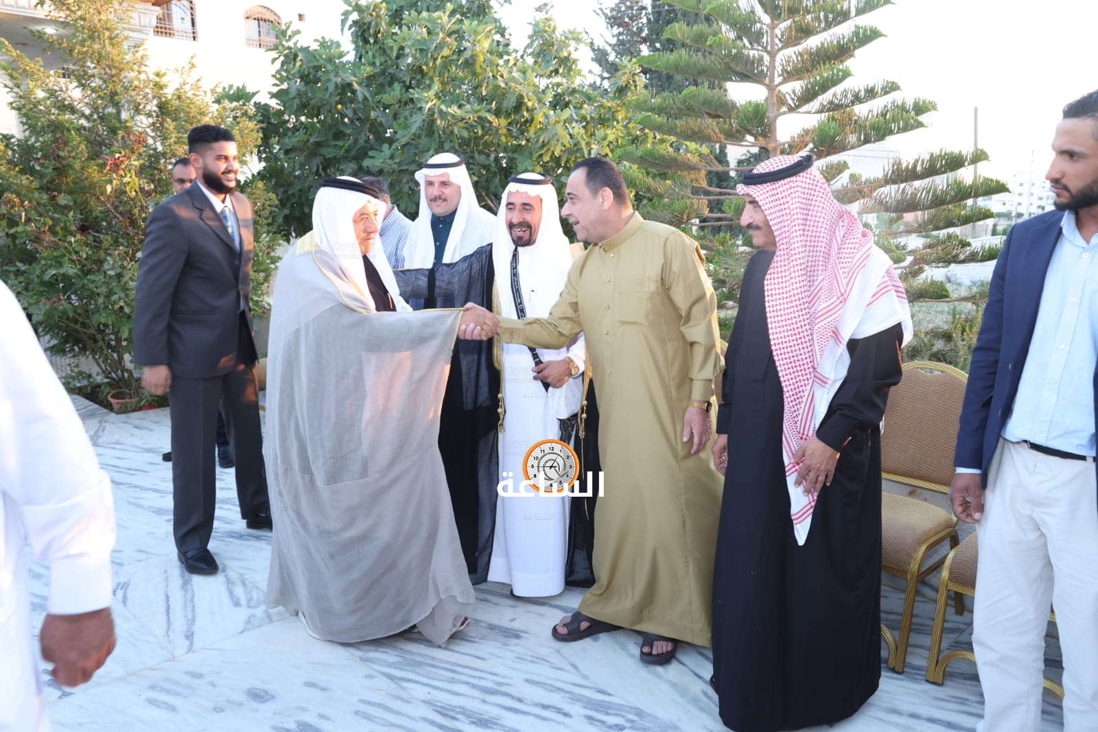 Madar Al-Saa Images 0.40941727955738005