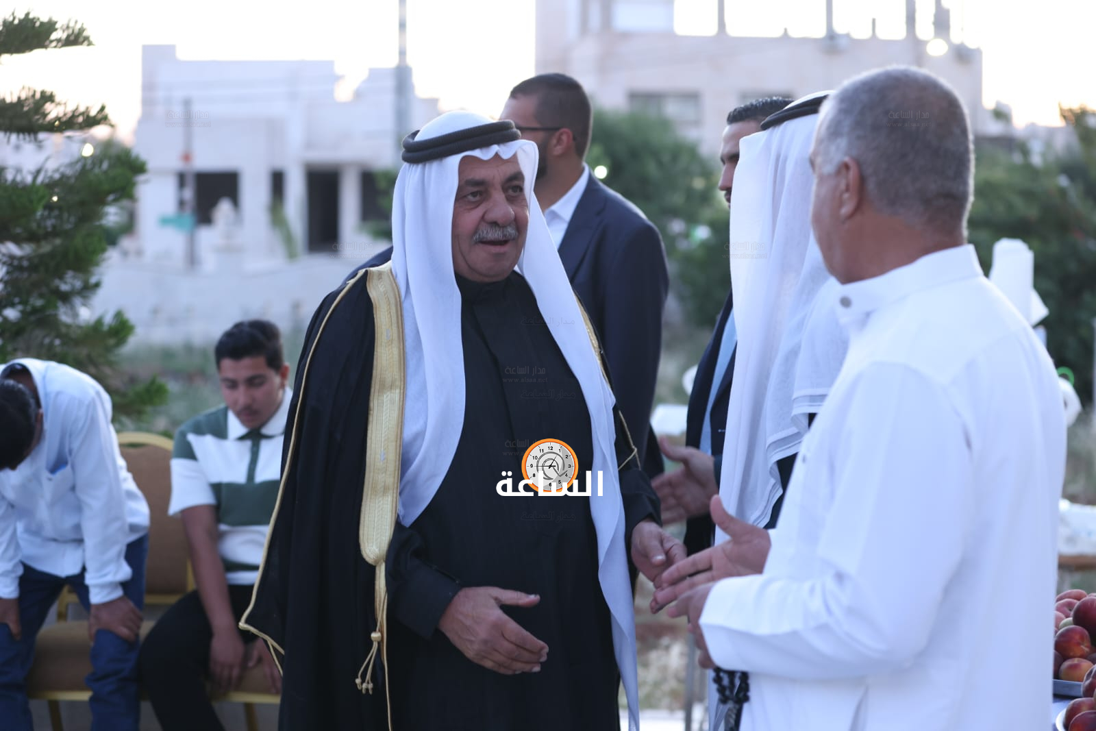 Madar Al-Saa Images 0.22445420964221519