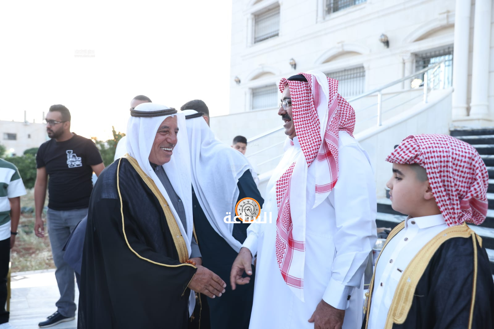 Madar Al-Saa Images 0.711315514795102