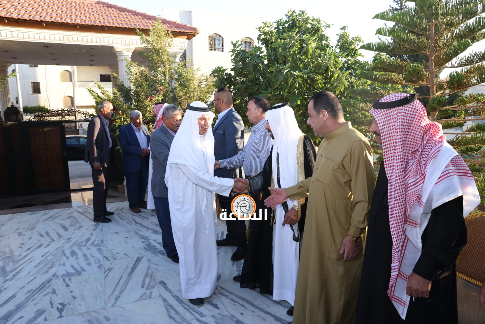 Madar Al-Saa Images 0.9321593448752817