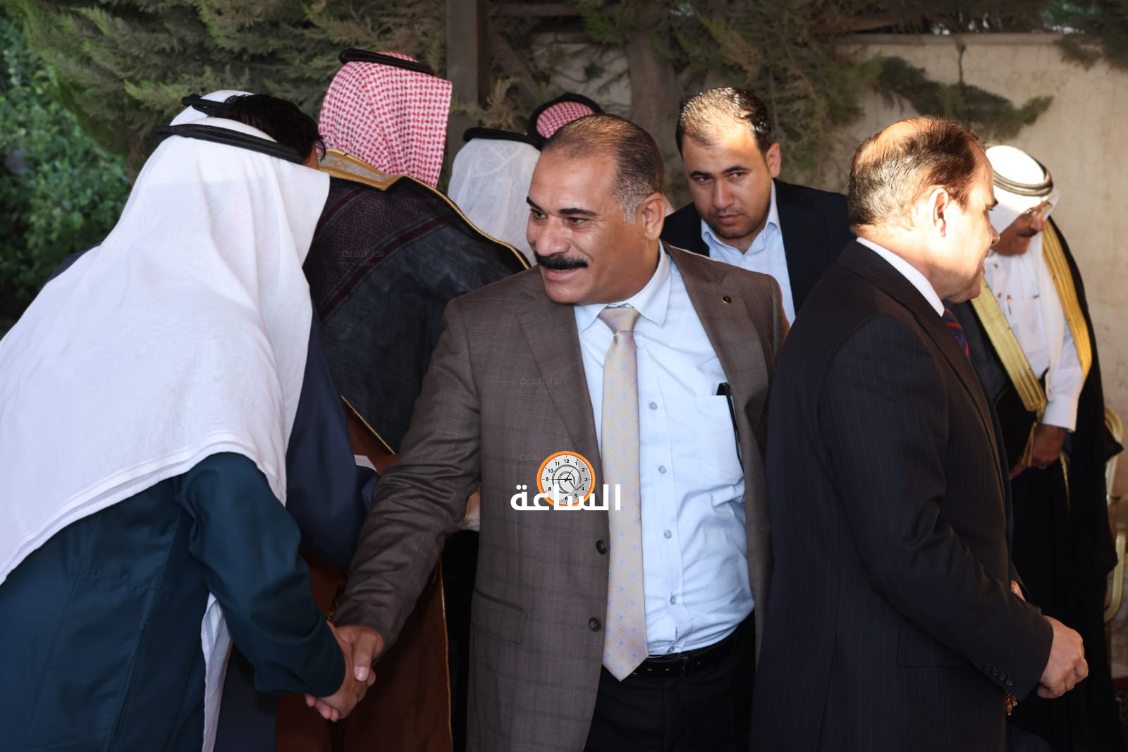 Madar Al-Saa Images 0.5700948747864122