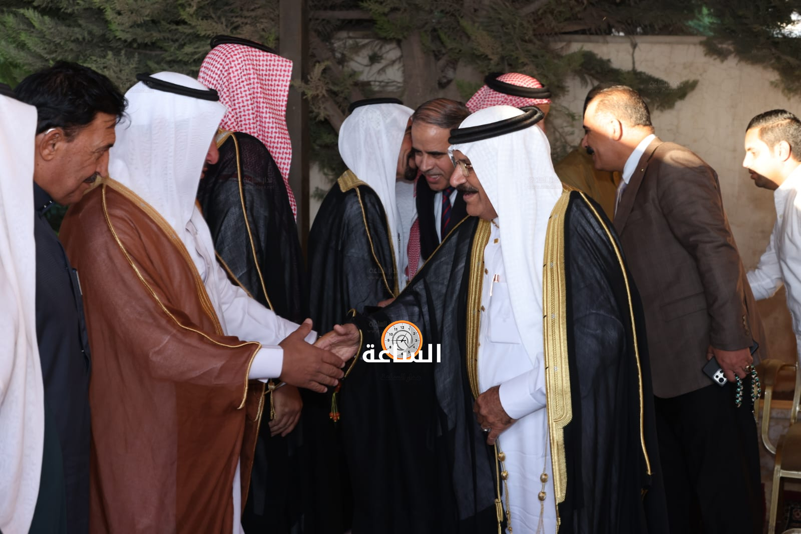 Madar Al-Saa Images 0.44086591382486495