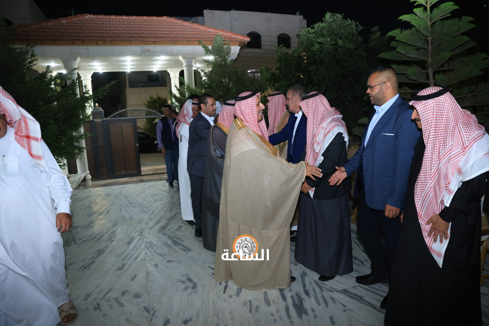 Madar Al-Saa Images 0.7100404900954573