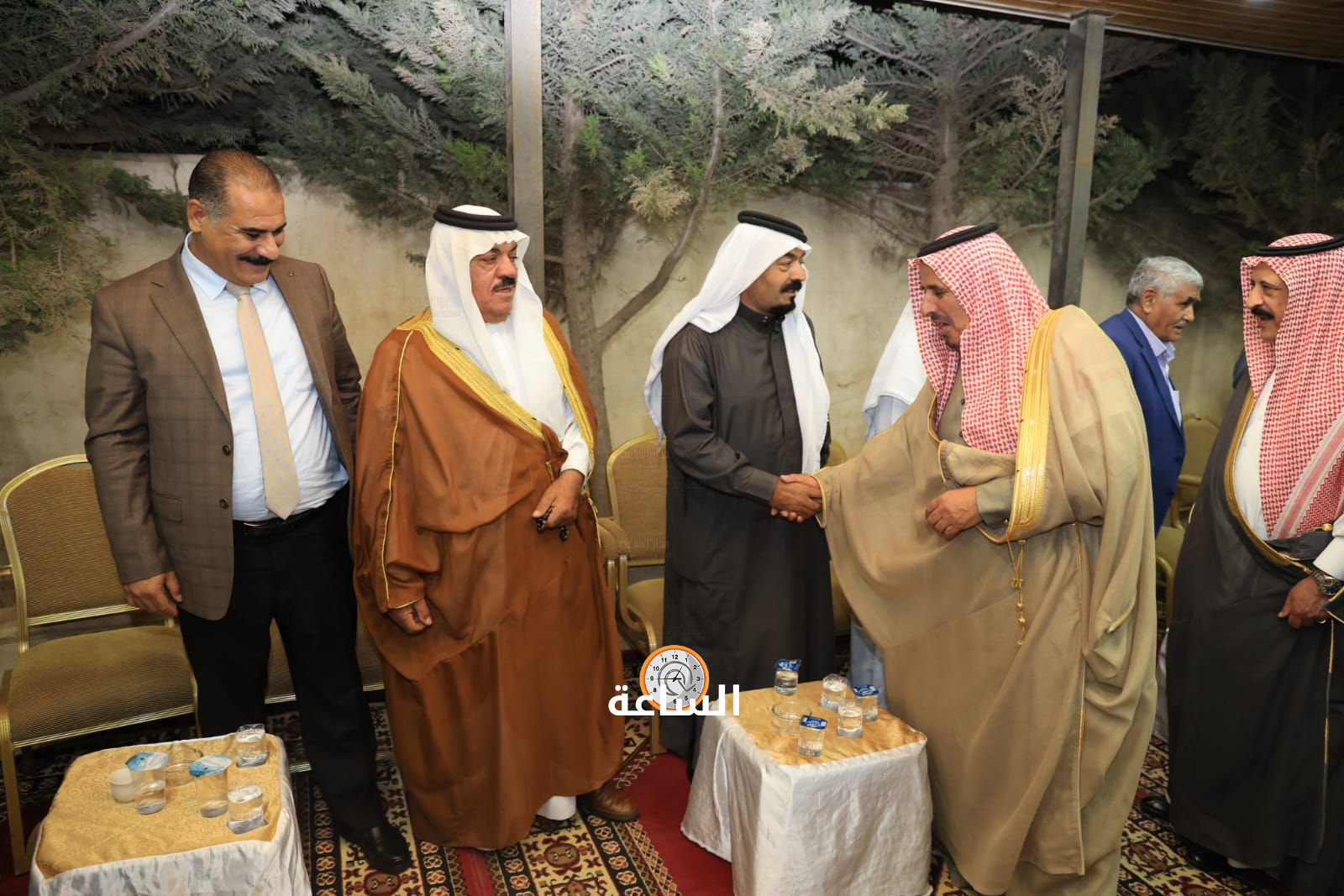 Madar Al-Saa Images 0.3724379347173856