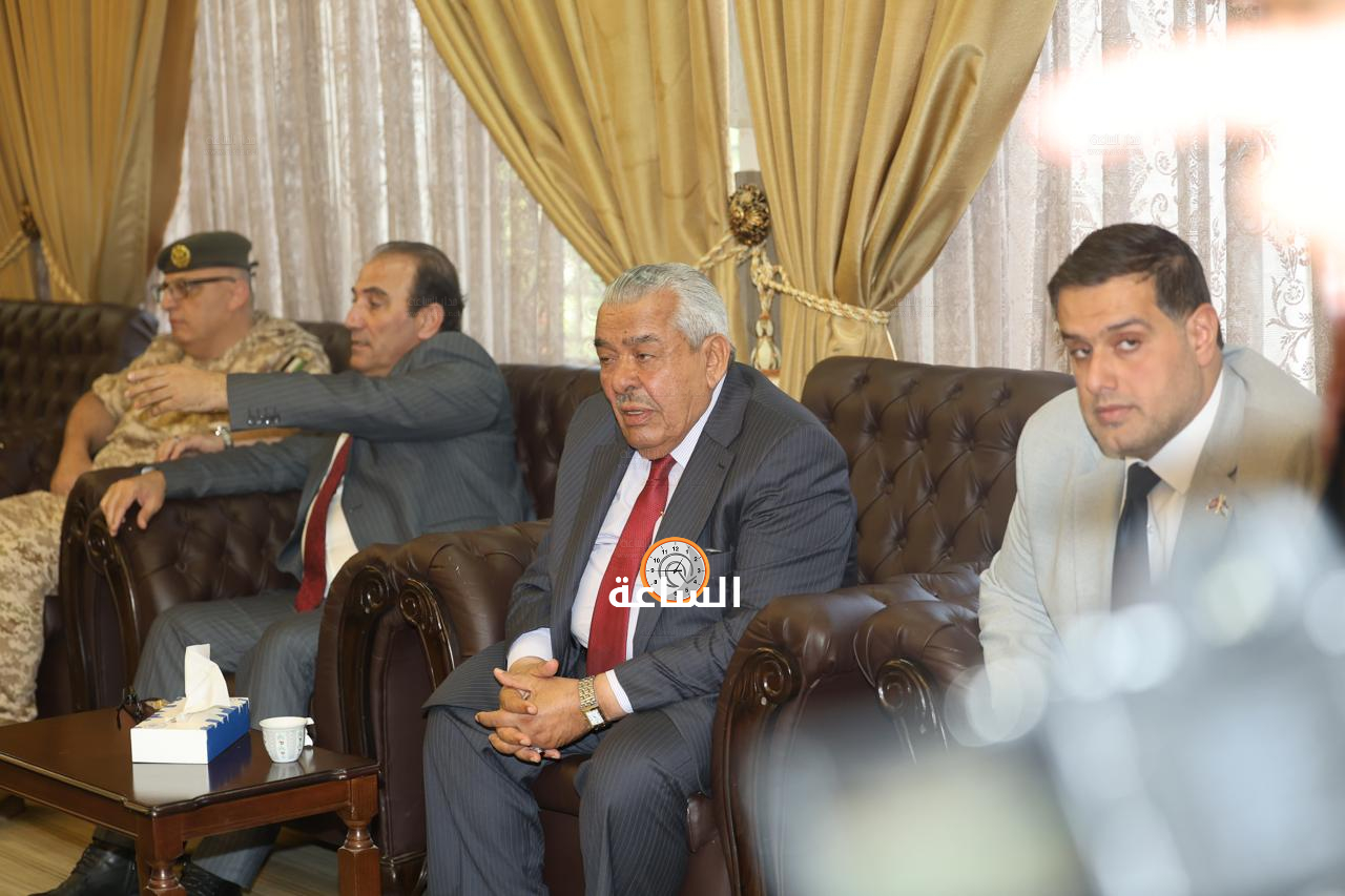 Madar Al-Saa Images 0.6114435125811196