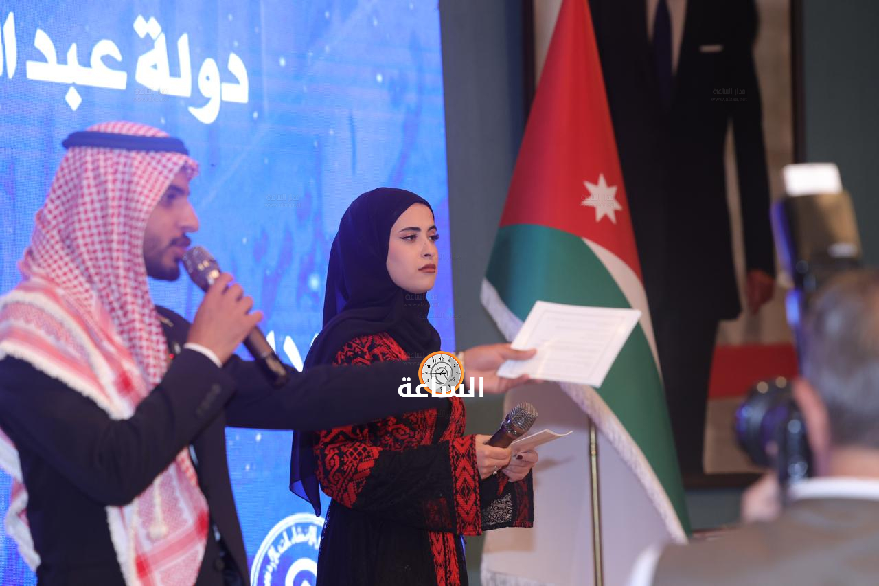 Madar Al-Saa Images 0.781910998255005