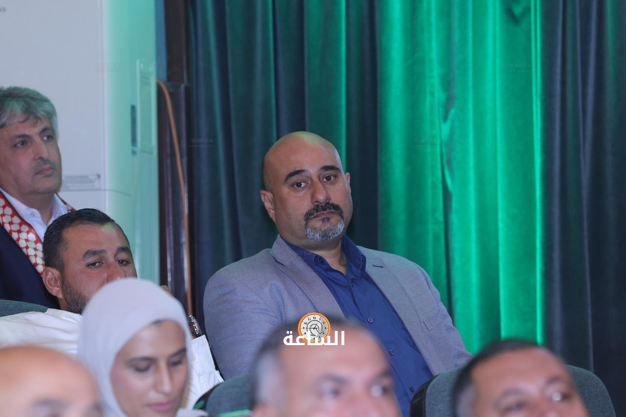 Madar Al-Saa Images 0.25017285968020564