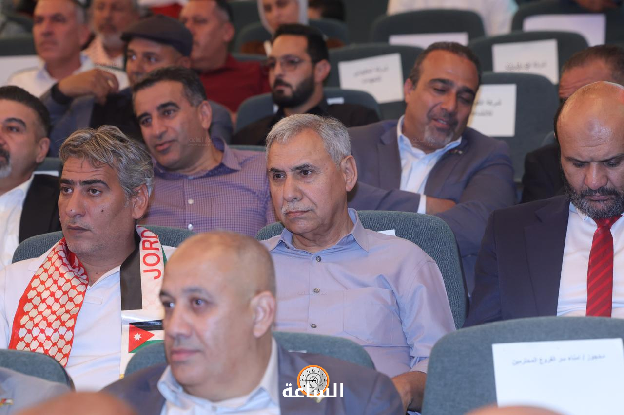 Madar Al-Saa Images 0.011992087838417542