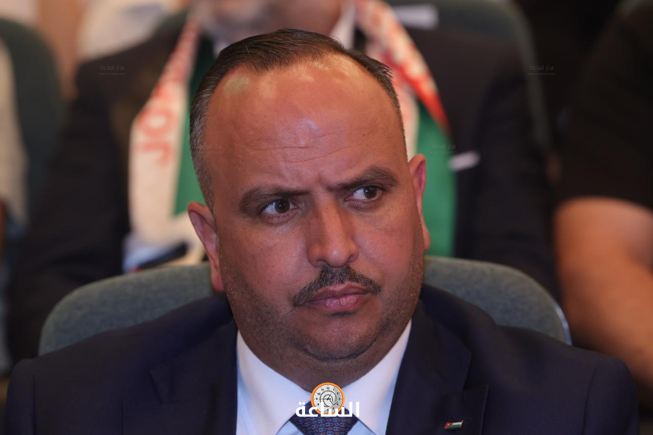 Madar Al-Saa Images 0.4774871904194028