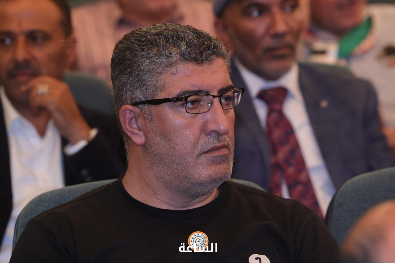 Madar Al-Saa Images 0.3884428659363365