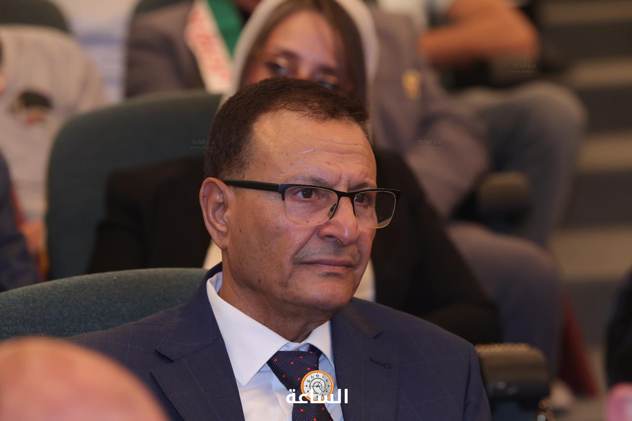 Madar Al-Saa Images 0.7197851857639891