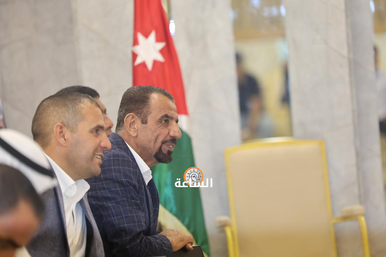 Madar Al-Saa Images 0.2932380086244679