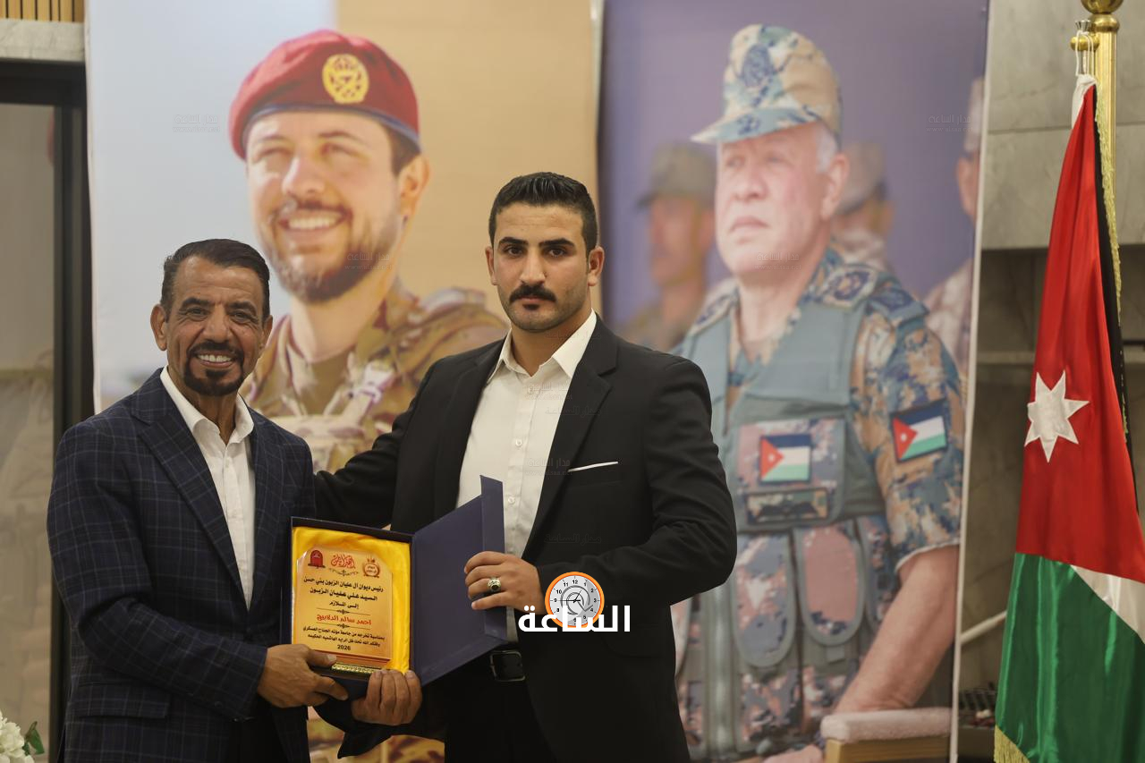 Madar Al-Saa Images 0.40890032750393346
