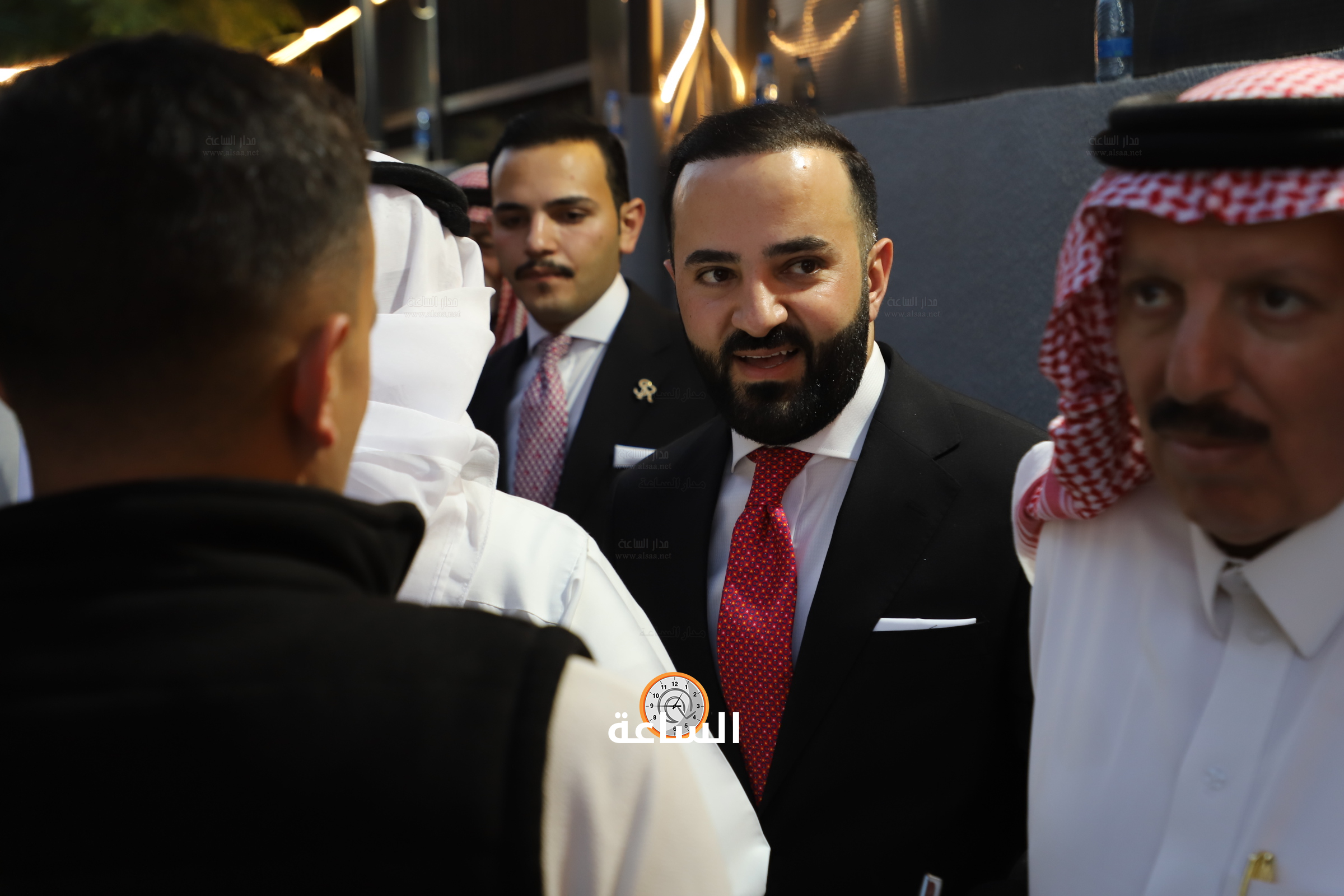 Madar Al-Saa Images 0.10762669357951193