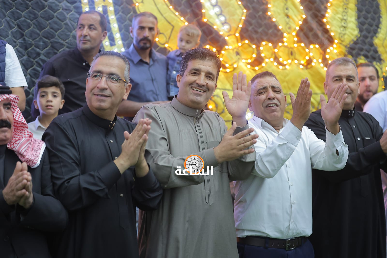 Madar Al-Saa Images 0.438503392444468