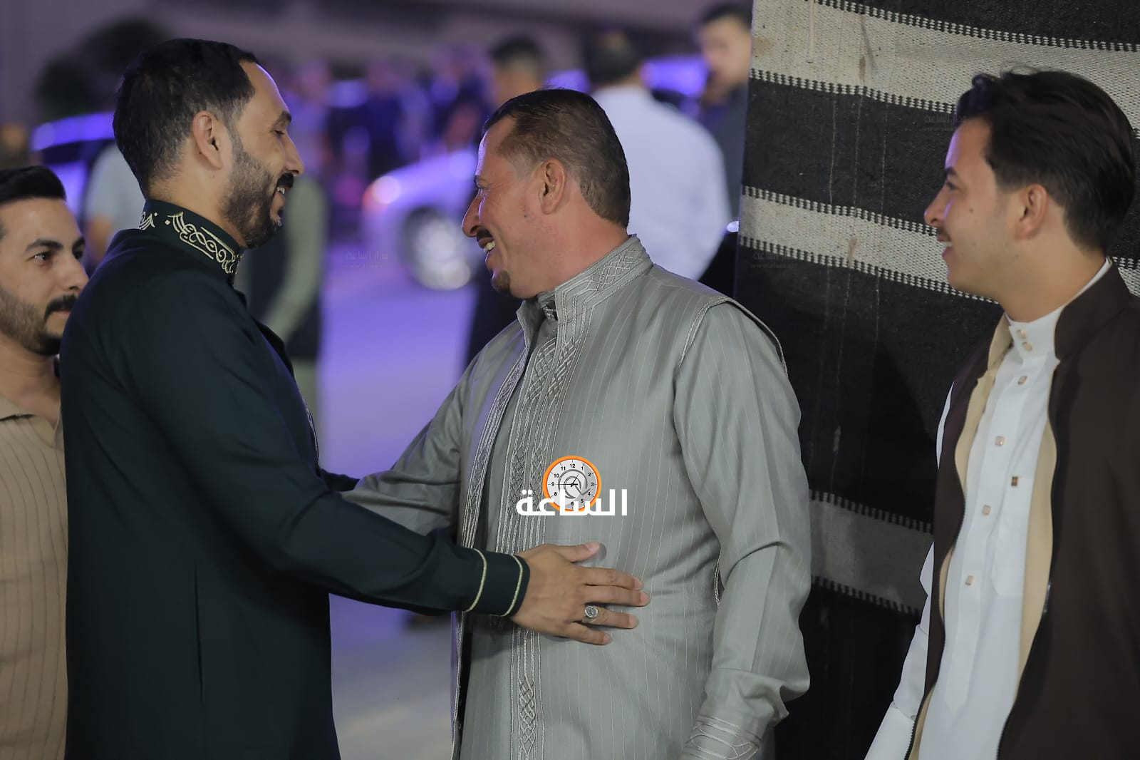 Madar Al-Saa Images 0.1460414532444717